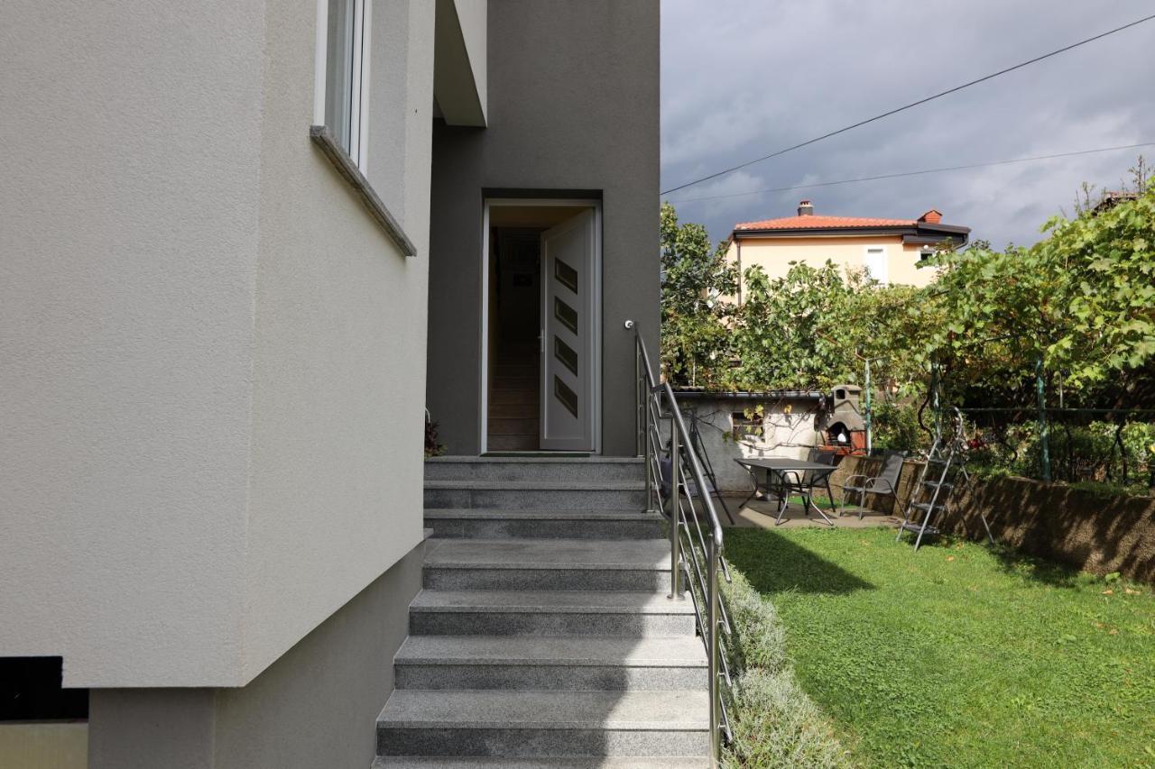 Apartment Cvjetna Rijeka Exterior photo