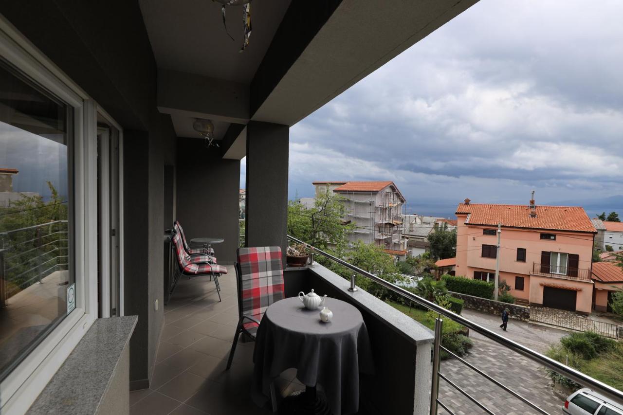 Apartment Cvjetna Rijeka Exterior photo